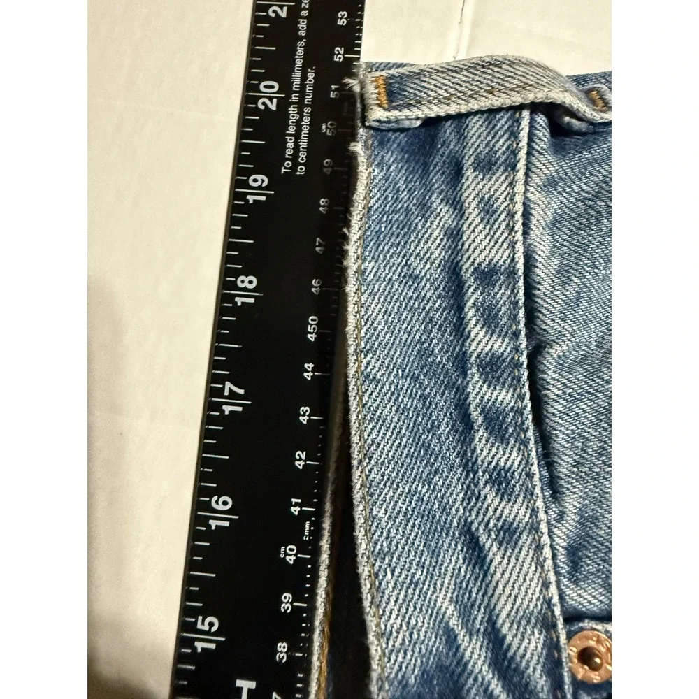 Vintage Levi's 560 Loose Fit Jeans Men's 40x32 2002 Made in Mexico